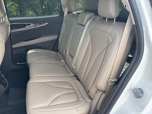 used 2022 Lincoln Nautilus car, priced at $36,999