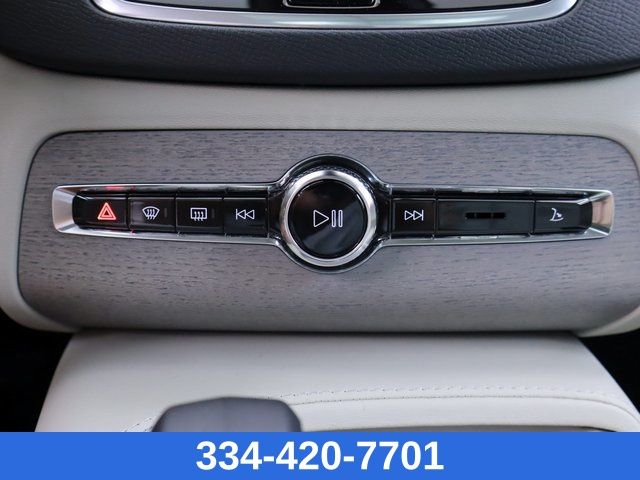 new 2025 Volvo XC90 car, priced at $59,577