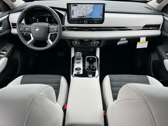 used 2025 Mitsubishi Outlander car, priced at $27,499