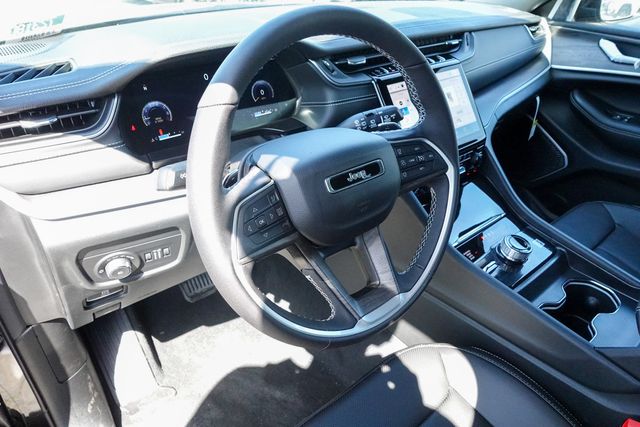 new 2025 Jeep Grand Cherokee L car, priced at $52,707