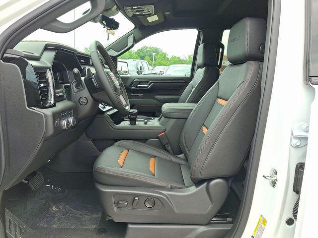 new 2025 GMC Sierra 1500 car, priced at $69,410