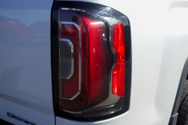 used 2017 GMC Sierra 1500 car, priced at $27,162