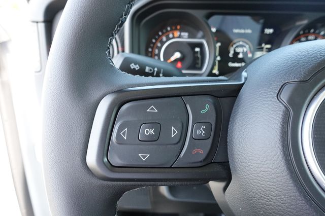 new 2025 Jeep Gladiator car, priced at $44,530