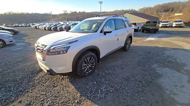 new 2025 Nissan Pathfinder car, priced at $44,138