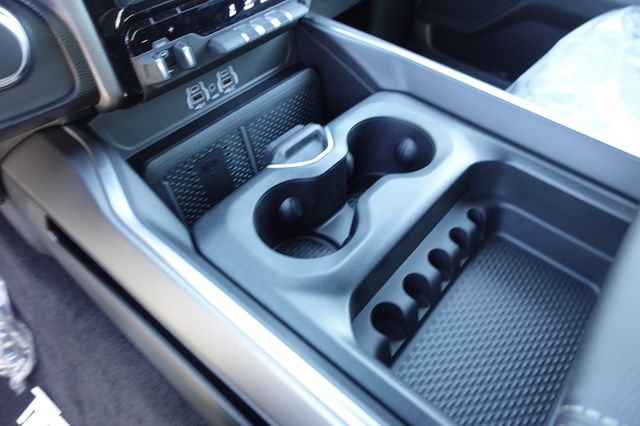 new 2025 Ram 1500 car, priced at $48,138