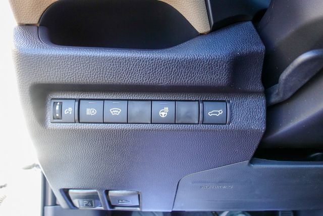 new 2025 Toyota RAV4 car