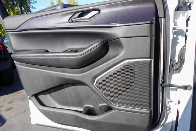 used 2022 Jeep Grand Cherokee car, priced at $31,888