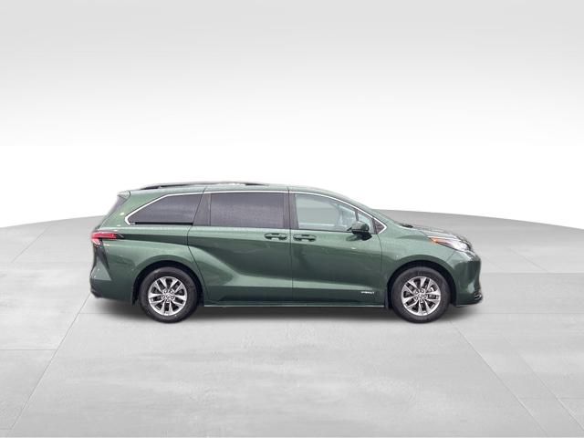 used 2021 Toyota Sienna car, priced at $31,599