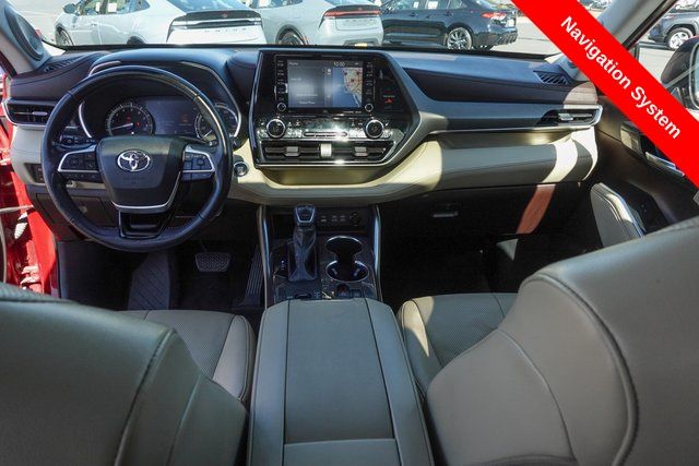 used 2022 Toyota Highlander car, priced at $34,655
