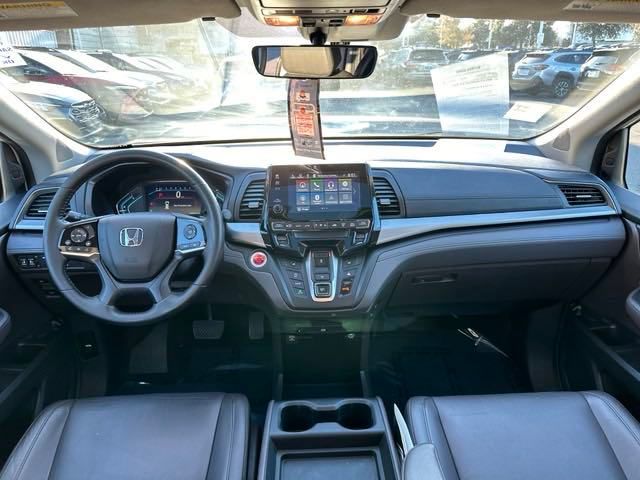 used 2018 Honda Odyssey car, priced at $22,999