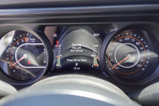 new 2025 Jeep Gladiator car, priced at $46,270