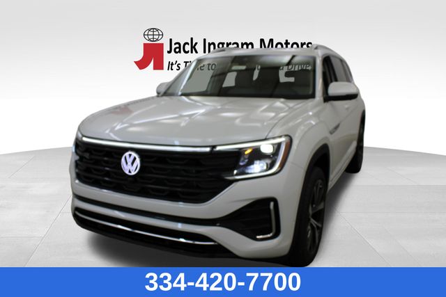 new 2025 Volkswagen Atlas car, priced at $54,053