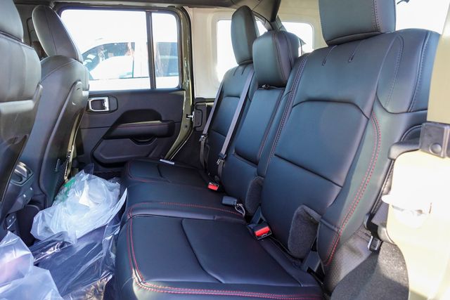 new 2025 Jeep Wrangler car, priced at $53,580