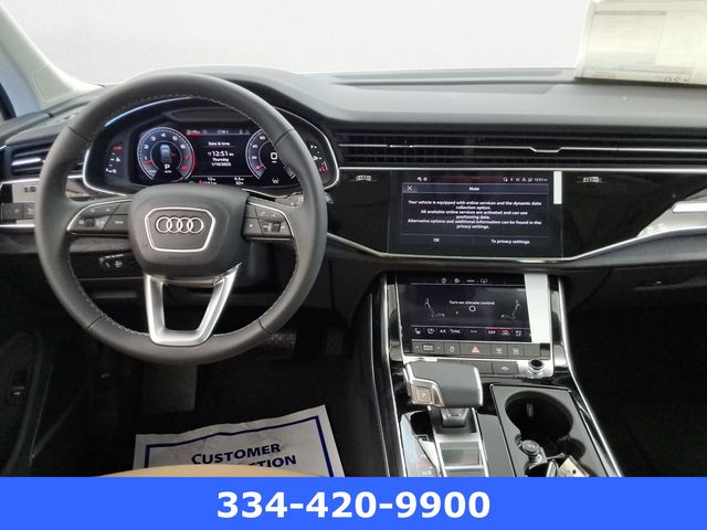 new 2025 Audi Q7 car, priced at $68,732