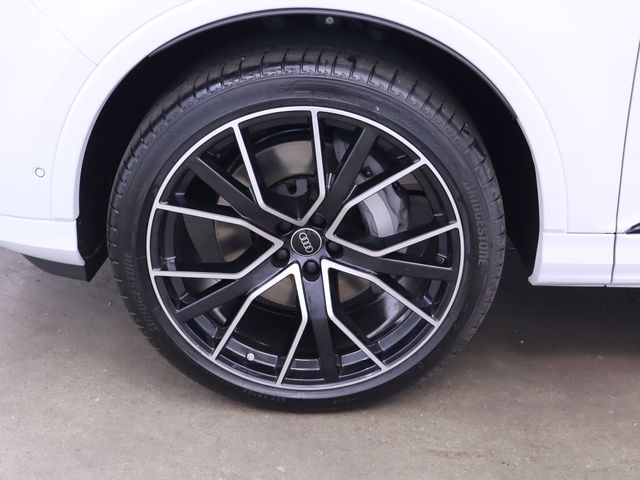 new 2025 Audi Q7 car, priced at $73,750