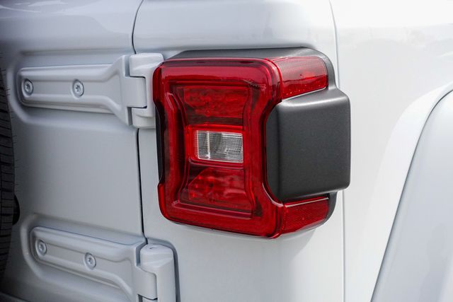 new 2025 Jeep Wrangler car, priced at $53,275