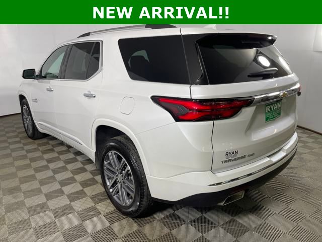 used 2023 Chevrolet Traverse car, priced at $45,500