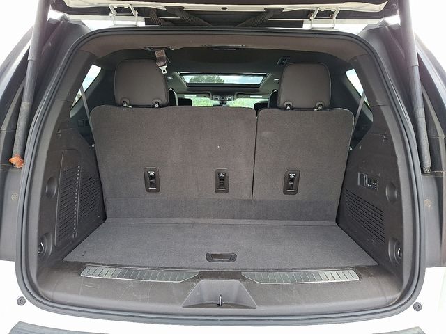 used 2021 GMC Yukon car, priced at $43,061