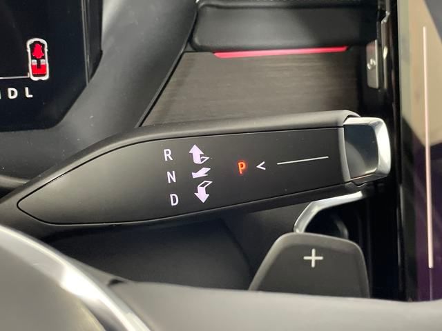 new 2025 GMC Acadia car, priced at $56,500
