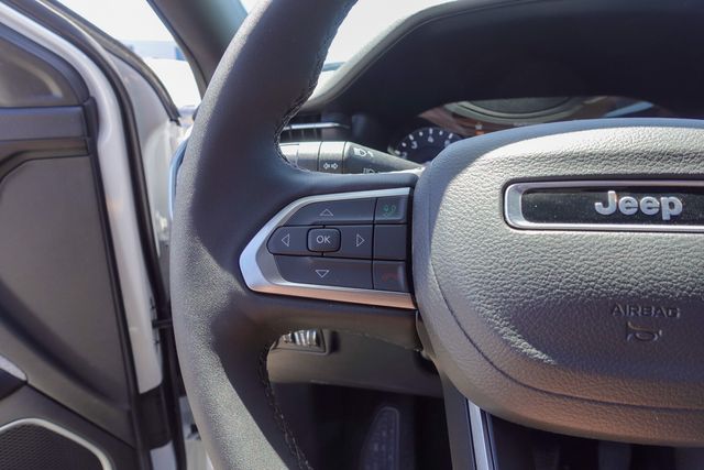 new 2025 Jeep Compass car, priced at $25,868