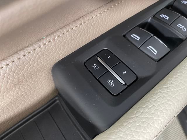 used 2023 GMC Yukon XL car, priced at $67,000