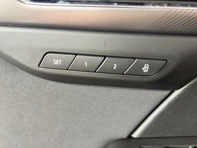 new 2025 Buick Envision car, priced at $42,000