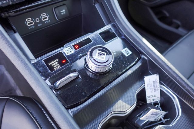 new 2025 Jeep Grand Cherokee car, priced at $44,540