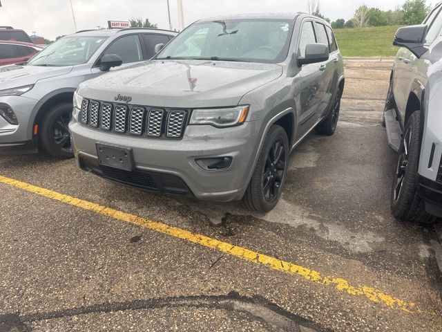 used 2020 Jeep Grand Cherokee car, priced at $26,500