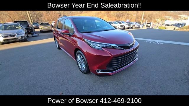 used 2022 Toyota Sienna car, priced at $43,999