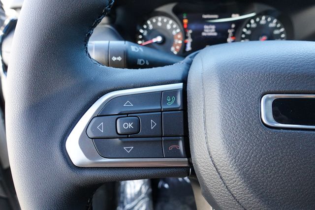 new 2025 Jeep Compass car, priced at $28,755