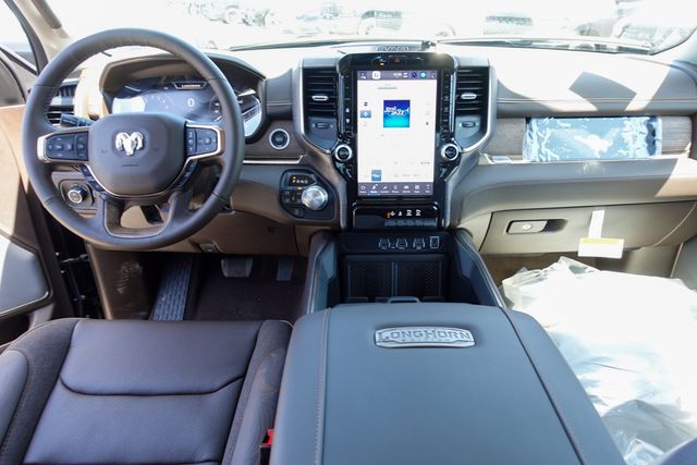 new 2025 Ram 1500 car, priced at $69,746