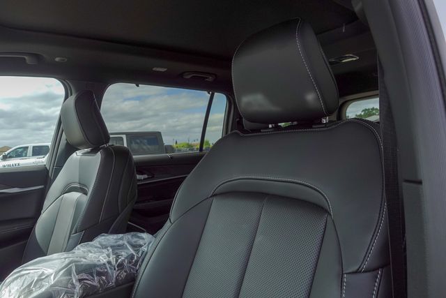 new 2025 Jeep Grand Cherokee L car, priced at $54,612