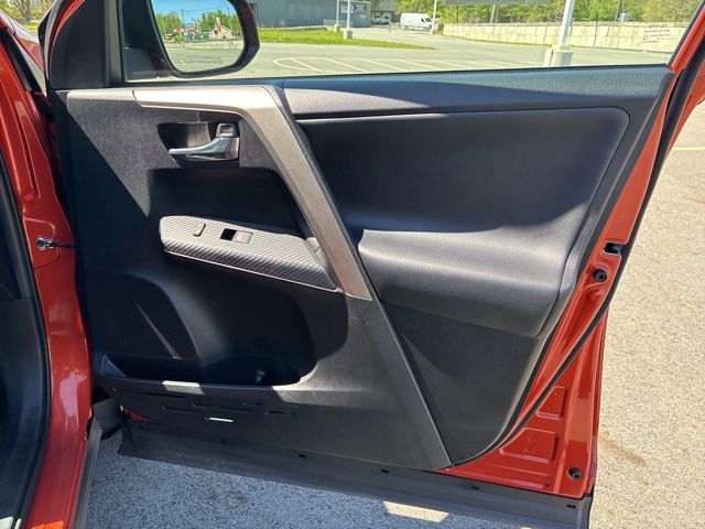used 2015 Toyota RAV4 car