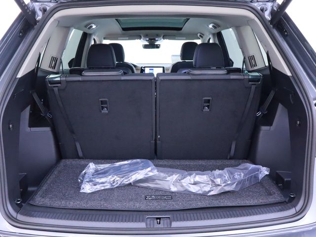 new 2025 Volkswagen Atlas car, priced at $45,217