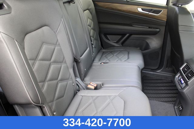 new 2025 Volkswagen Atlas car, priced at $44,703