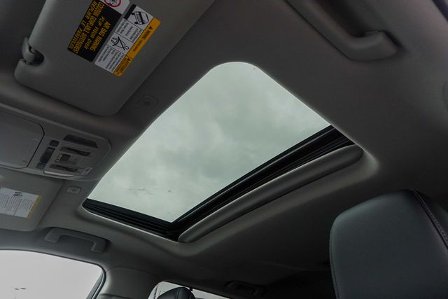 new 2025 Toyota Highlander car