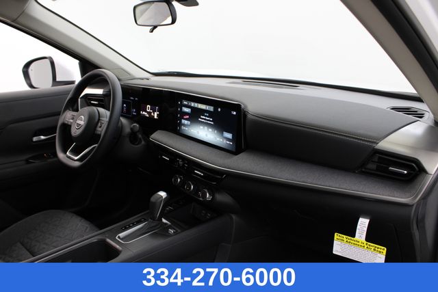 new 2025 Nissan Kicks car, priced at $28,075