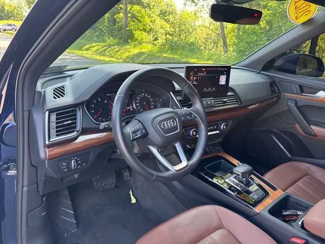 used 2021 Audi Q5 car, priced at $27,699
