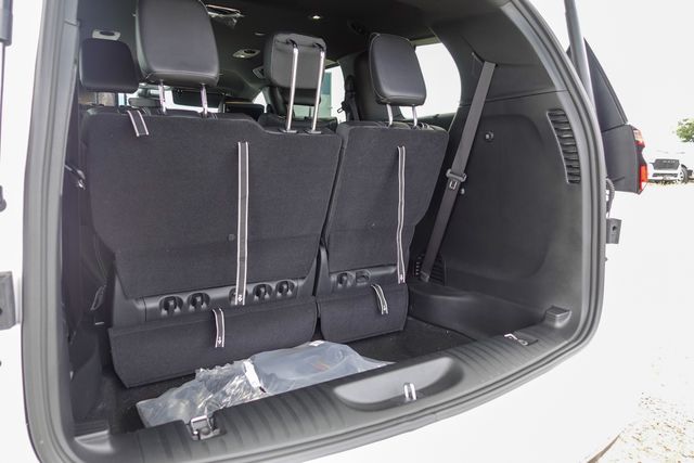new 2025 Chrysler Pacifica Hybrid car, priced at $41,675