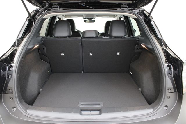 new 2025 Nissan Kicks car, priced at $29,430