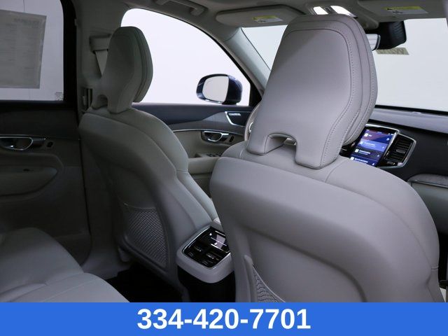 new 2025 Volvo XC90 car, priced at $59,577