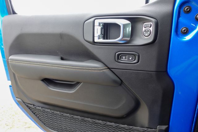 new 2025 Jeep Wrangler car, priced at $54,945