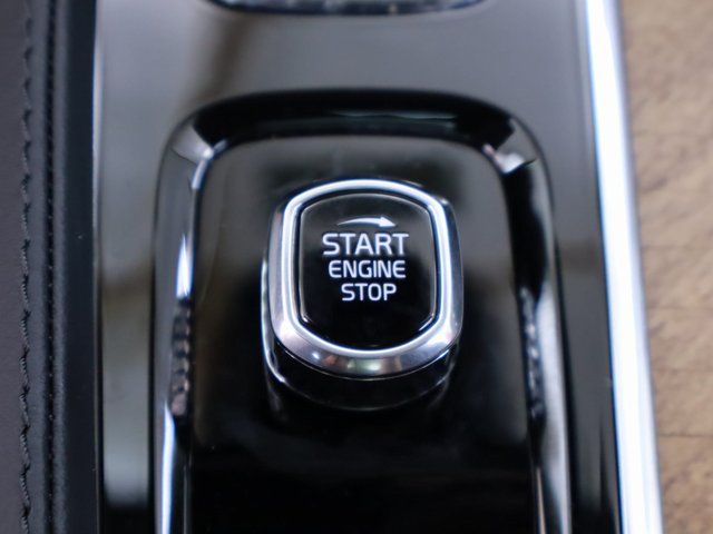 new 2025 Volvo XC90 Plug-In Hybrid car, priced at $72,153