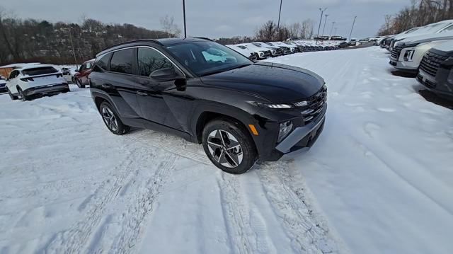 new 2025 Hyundai Tucson car, priced at $33,185