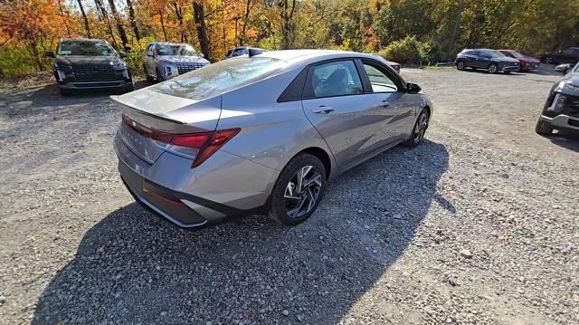 new 2025 Hyundai Elantra car, priced at $24,095