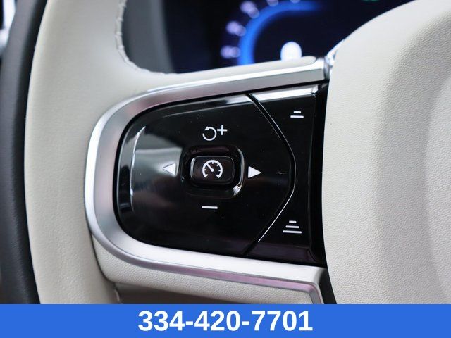 new 2025 Volvo XC60 car, priced at $53,360