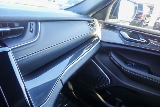 used 2022 Jeep Grand Cherokee car, priced at $31,888