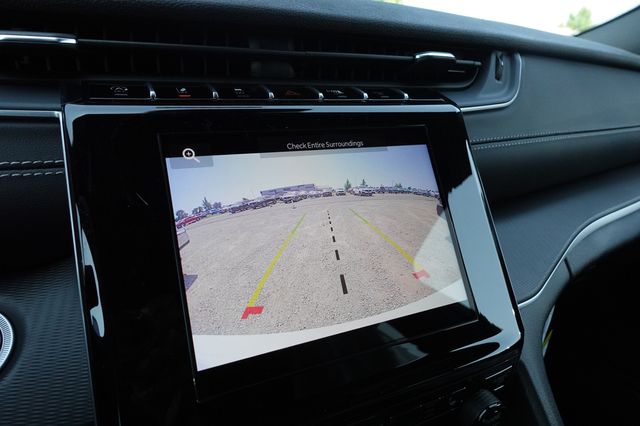 new 2025 Jeep Grand Cherokee car, priced at $38,025