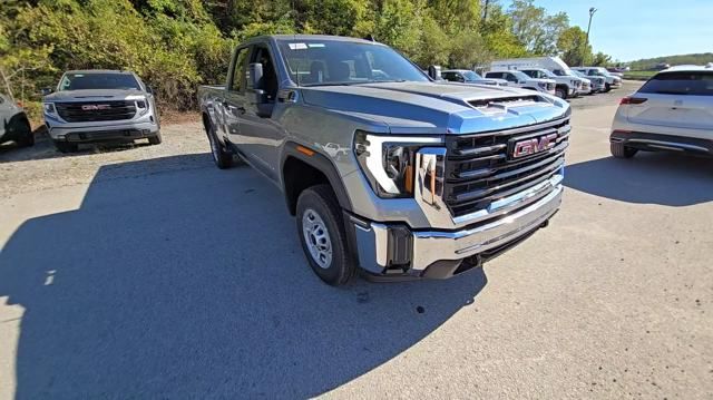 new 2025 GMC Sierra 2500HD car, priced at $50,625