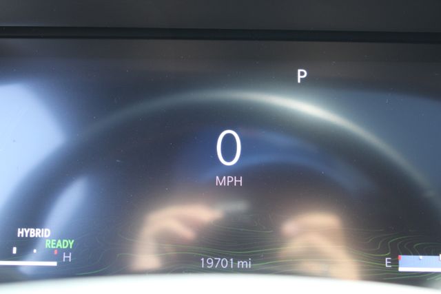 used 2022 Jeep Grand Cherokee car, priced at $40,689
